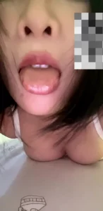 舌头诱惑，女生